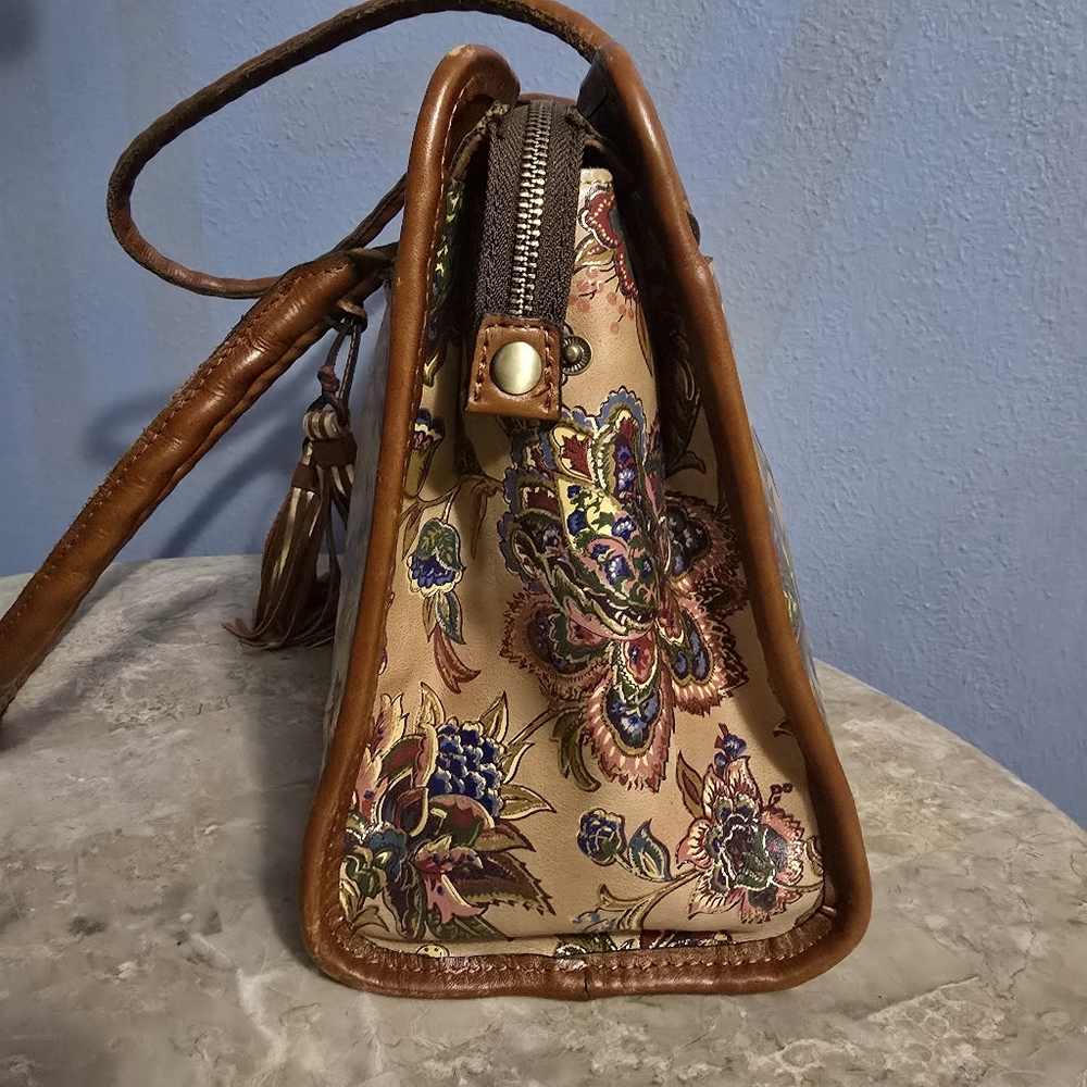 Patricia Nash Vintage Paris French Tapestry Brown & Tan Shoulder Bag - Picture 5 of 16